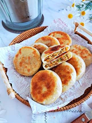 青椒豬肉餡餅的做法 青椒豬肉餡餅怎么做 陽光明媚99的菜譜